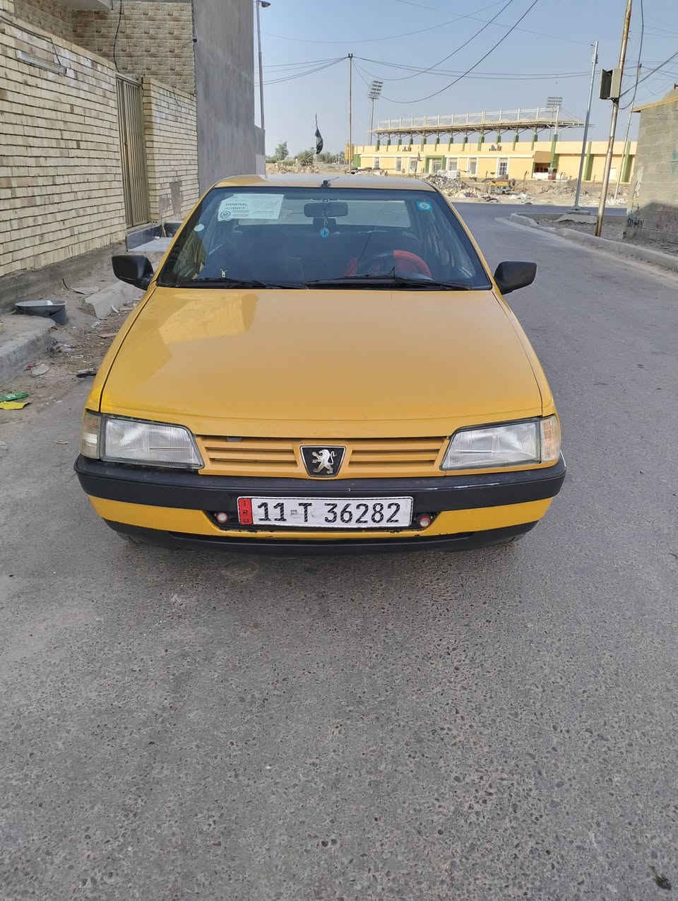 سلام عليكم بيجو البيع موديل 12 مكينة كير مكفول تبريد ثلج بكاني بغداد سعر 32وبيهة مجال ***********

