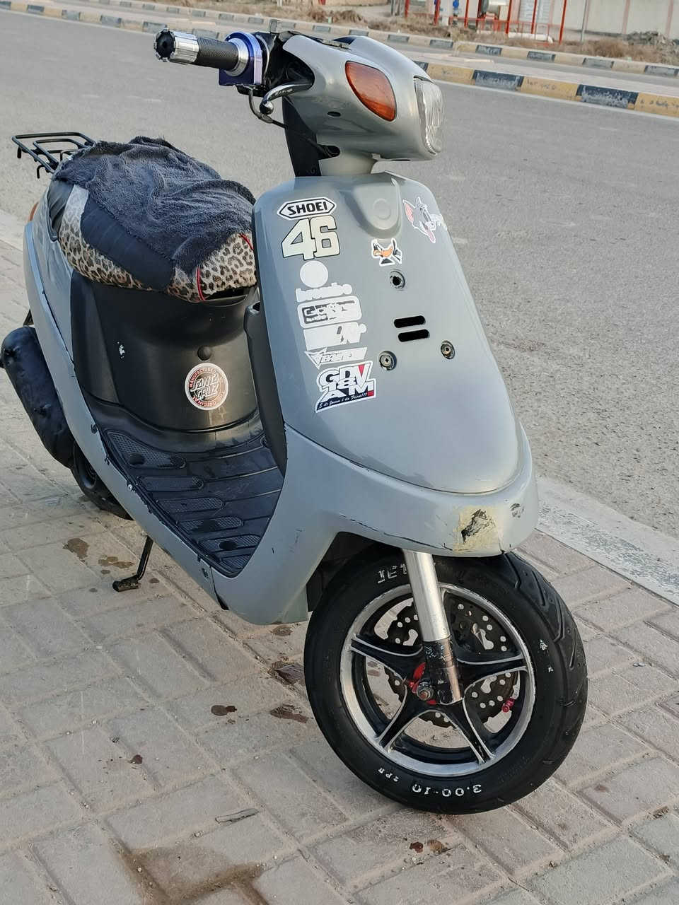 سلام عليكم
دراجه بطه 60 الدراجه مكفوله مكينه وكهربائيات 
عليها تزويد 
عارضه ب 300 وبيها مجال مكاني الأنبار فلوجه
***********
