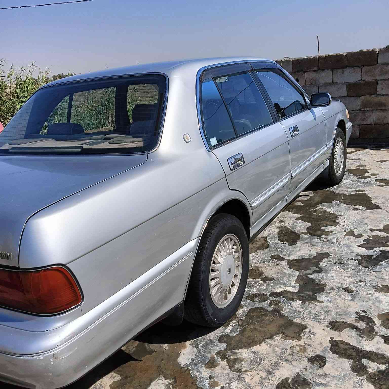 السلام عليكم 
كراون ارنب موديل 95 رقم بصره بسمي تحويل ثاني يوم مكفوله كفاله عامه من الضربه والنقل والعيب الشرعي  مكينه وكير خير من الله تبريد ثلج   تخم تاير جديد توني شاده حداديه نضيفه علما ان السياره مصبوغه عام للجماليه شرط 
سياره حلوه احلى من الصور  ماتخسر عليهه الف 
السعر ـــ70ــ وبيه مجال مكاني ناصريه سيددخيل رقمي ***********
