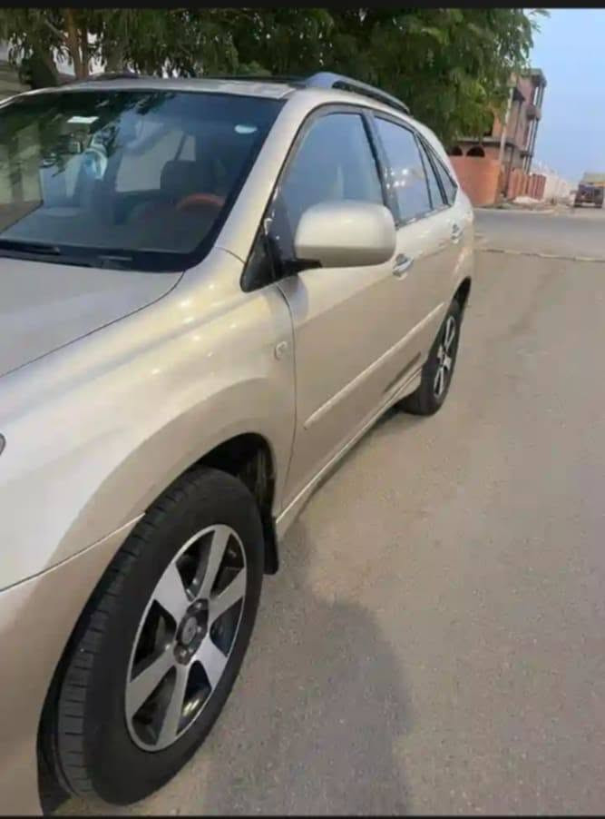 لكزس 2005 RX خليجي
بدون حادث بدون صبغ بيها بارد بسيط بالباب عكس السايق تحكم ستيرن تبريد قطعتين كشنات جلد وتحكم كهرباء وتدفئه وتبريد بالكشن تايرات تخم جديد ويل كب كروم تبريد شغال سياره جدا نضيفه وكلشي بيها شغال سعر، 105العنوان بغداد ابو غريب


**إذا كنت صاحب هذا الإعلان وتريد حذفه لأي سبب، رجاءا أرسل رسالة إلى الدعم الفني**