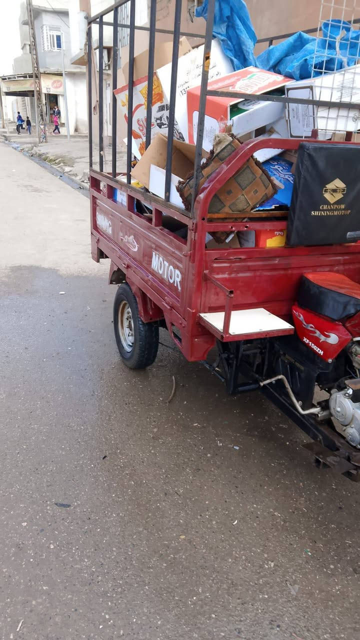 ستوته نظيفه مع الشغل للبيع منافيس بيها والاستفسار خلي يخبرني على هذا الرقم***********
