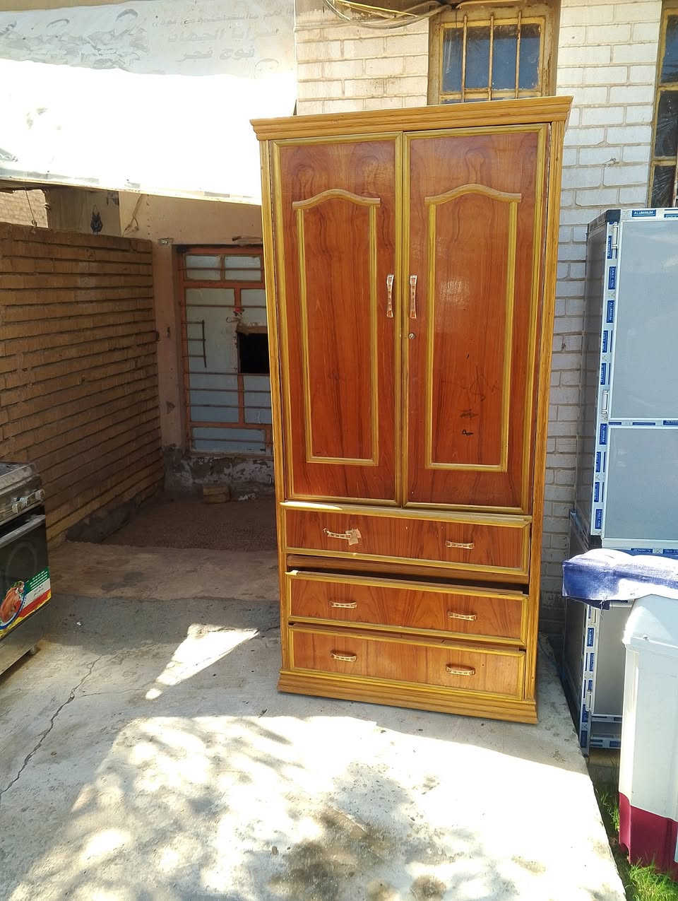كانتير بابين عدد3 سعر الكنتور الواحد 150 عنوان الجمعيه مقابل معمل النسيج تليفون ***********
