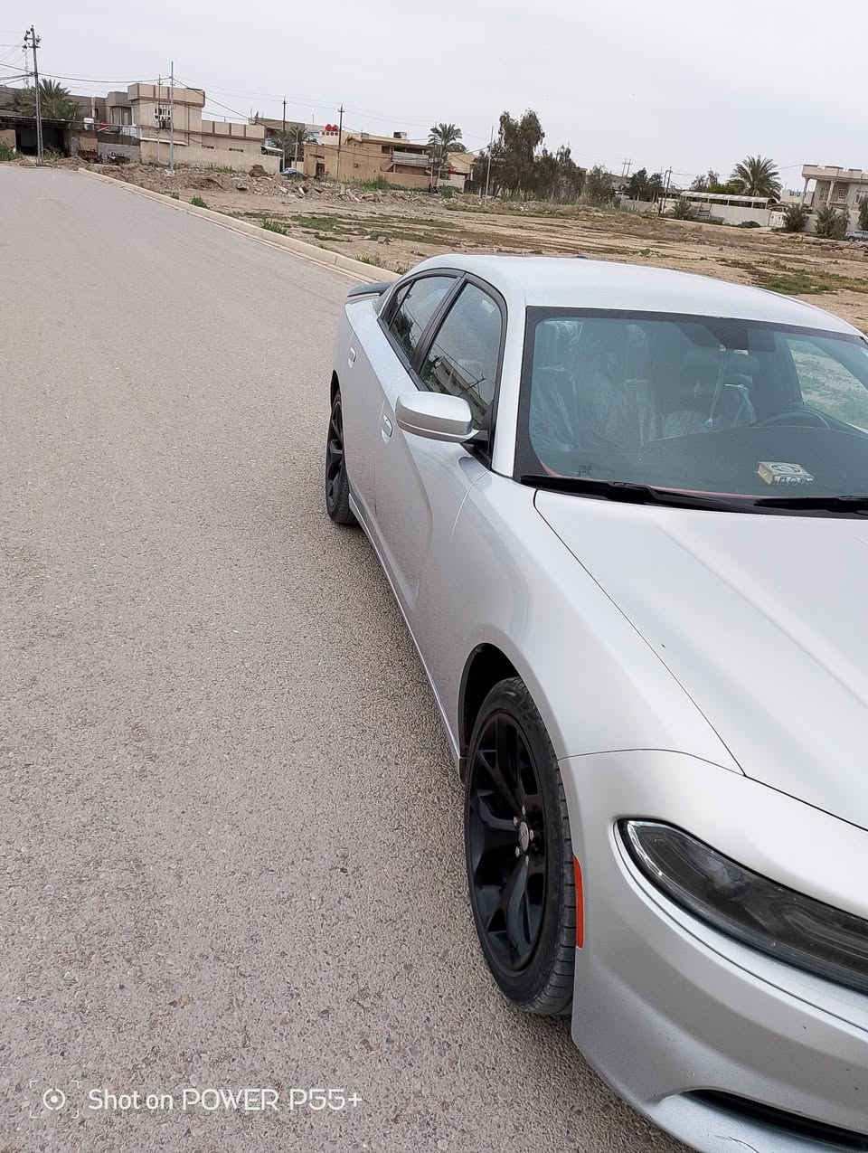 جارجر موديل 2020 لون سلفر
الضرر موجود بل منشور  بدون داخل 
السعر 190 السونار موجود بل منشور
رقم صاحب السياره
***********
