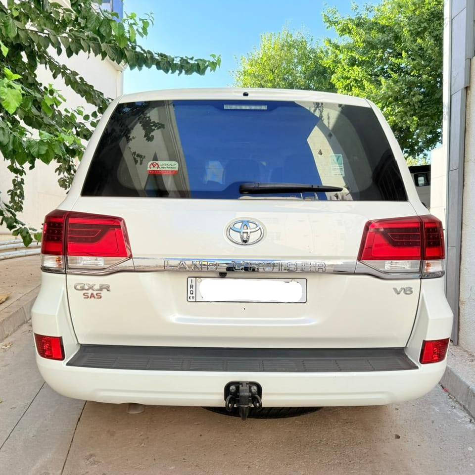 تۆیۆتا لاندکرۆزر 2020 مواسەفات GX فوول   
وەنەوشە 
  ڕەنگی سپی GXی فوول ڕەنگی سپییە
تەنیا 89 هەزار کیلۆمەتر رۆیشتووە
 سەیارەکە زۆر پاکە 
 رەسمی سۆنەرەکەم داناوە 
سەیارەکە سڵایدە ، تەبرید مەرکەزییە
 ، بەصمەیە ، چوار تایەی نوێی لەژێرە
 ، شاشە ئایپادە ، کوشن کارەباییە وە

سعر لە کۆمێنت داوابکە ڕاستەخۆ بۆت دیت 📩 

گیرومەکینە بەشەرت زۆربەجوانی پاکی ماوە هیچ خەلەلیکی تیدا نییە 
ماڵی دۆستە سەنەوی نوێیە 
ناونیشان : سلێمانی 

ژمارەی خاوەنی 
***********
