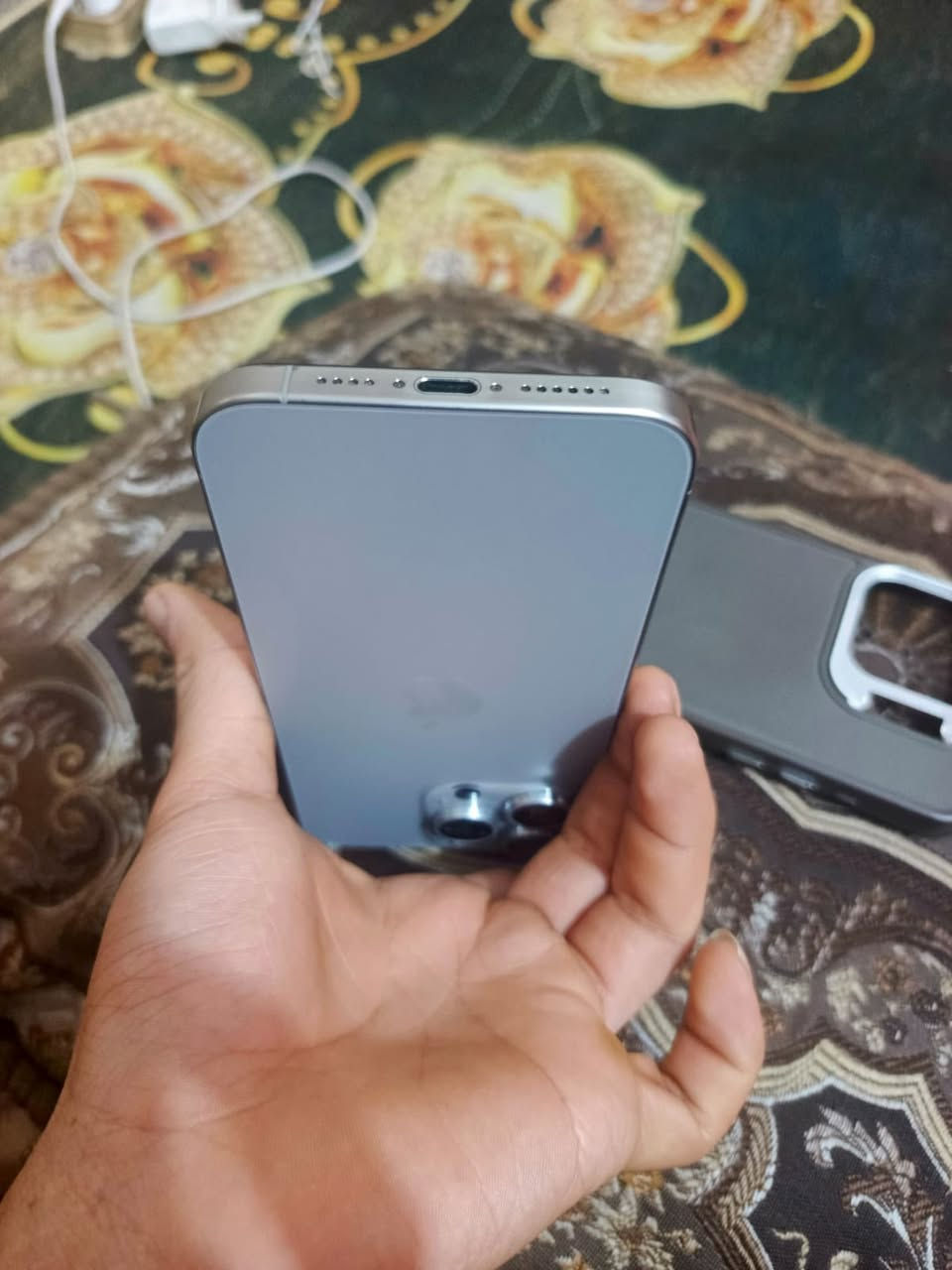 سلام عليكم للبيع 15 برو ماكس ذاكره 256بطاريه 87تيتانيوم لون رصاصي لمرغوب مبدل (فقط شاشه نوعيه زينه )لمسه كلش حلو ثلاث خيارات فقط فقط شاشه غيره جهاز مكفول من كلشي جهاز كلش نضيف سعره ٧٠٠ وبي مجال قليل مراوس ب أيفون يرهم مكاني بغداد مدينه صدر


**إذا كنت صاحب هذا الإعلان وتريد حذفه لأي سبب، رجاءا أرسل رسالة إلى الدعم الفني**