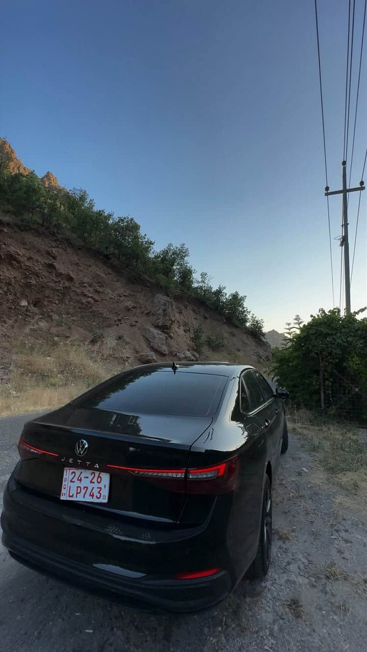 جيتاs 2025 جملخ و بولند سبوخ به بئ شاسي شرت رقم سياره جاهز دينار مسروفي نيه. 4mil روشتوه ره قه مي نه شكاوه ٣ مانگي خوي له گه له سعري 137 ورقه مجال زور كه م رقم واتس ابب *********** سياره له زاخويه سميل, دهوك
