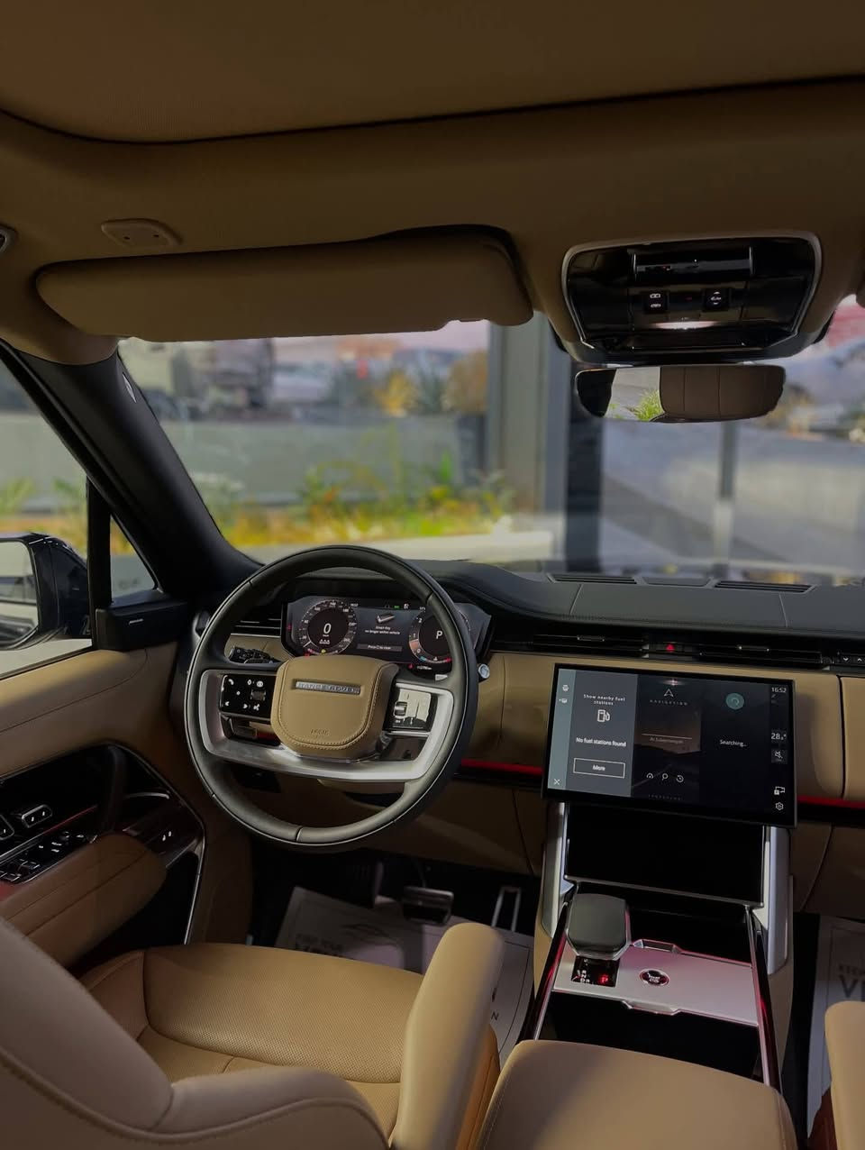 رانج 🔥2025  Range Rover Vogue  SE 🔥
🤝لمعرفة السعر اكتب (  رانج  او 2025)🤝
__________________________
🚗النوع:  Range Rover Vogue  SE
💯  شريكة سردار
🔥🎗الموديل:2025
💯المسافة المقطوعة:  kMS 2000
⚔️ المحرك V6
☎️للاستفسار اكثر :
 اتصال  ***********
 اتصال  ***********
