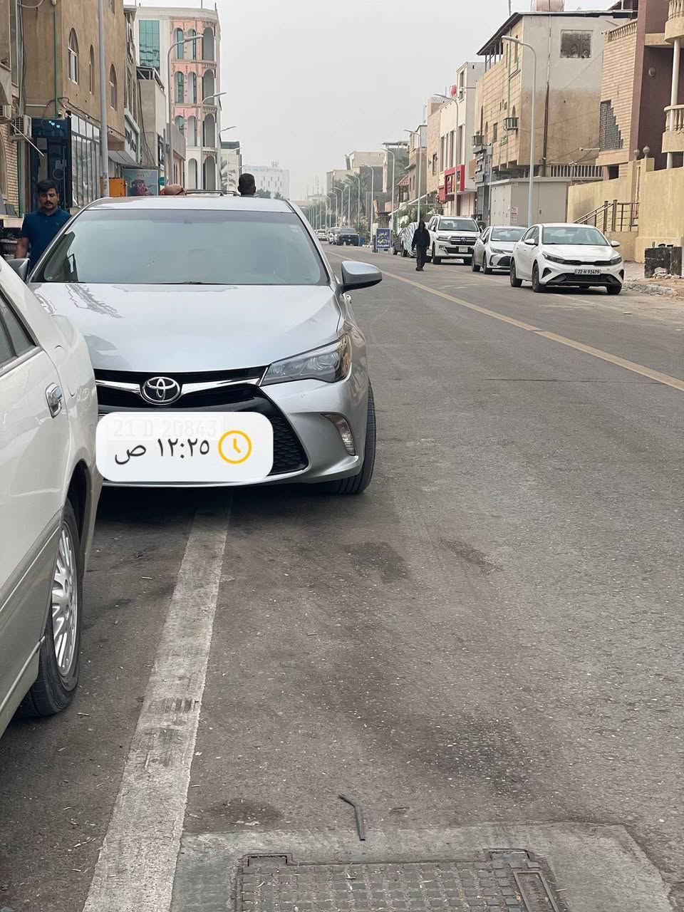 السلام عليكم 
كامري موديل 2016
مواصفات se
بيها 3 قطع
السيارة جاهزة ما بيها نقص
السيارة جداً نظيفة 
مكلف بالنشر للاستفسار اتصل ع الرقم ***********
