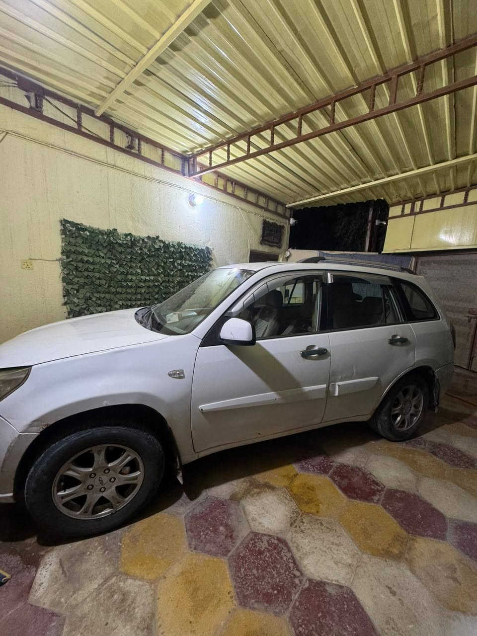 السلام عليكم ورحمه الله وبركاته تيكو موديل 2013رقم قادسيه بسم صديقي سنويه لا28 حلوه ومناسبه مكان السياره الديوانية السعر 45 وبيها مجال لاتصال  ***********
