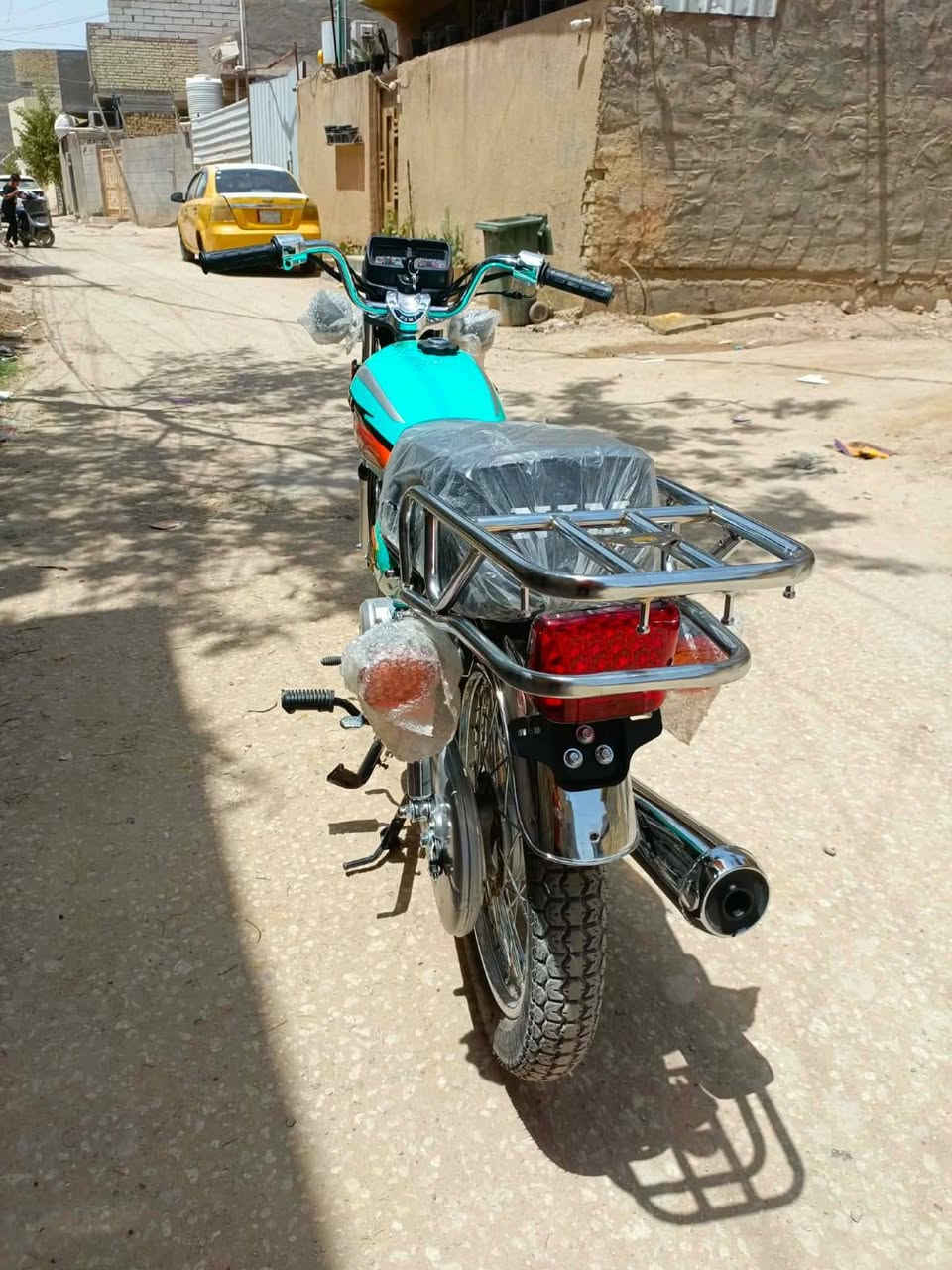 السلام عليكم شباب دراجه موديل 26 عالسحق دراجه حلوه وجديده صار لها سبعه ايام ب 750 وبيها مجال للطيبين.         ***********
