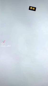 شاحنة • للبيع • مواصفات ناقصة