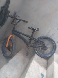 باسكال • دراجة • بحاجة تايرات