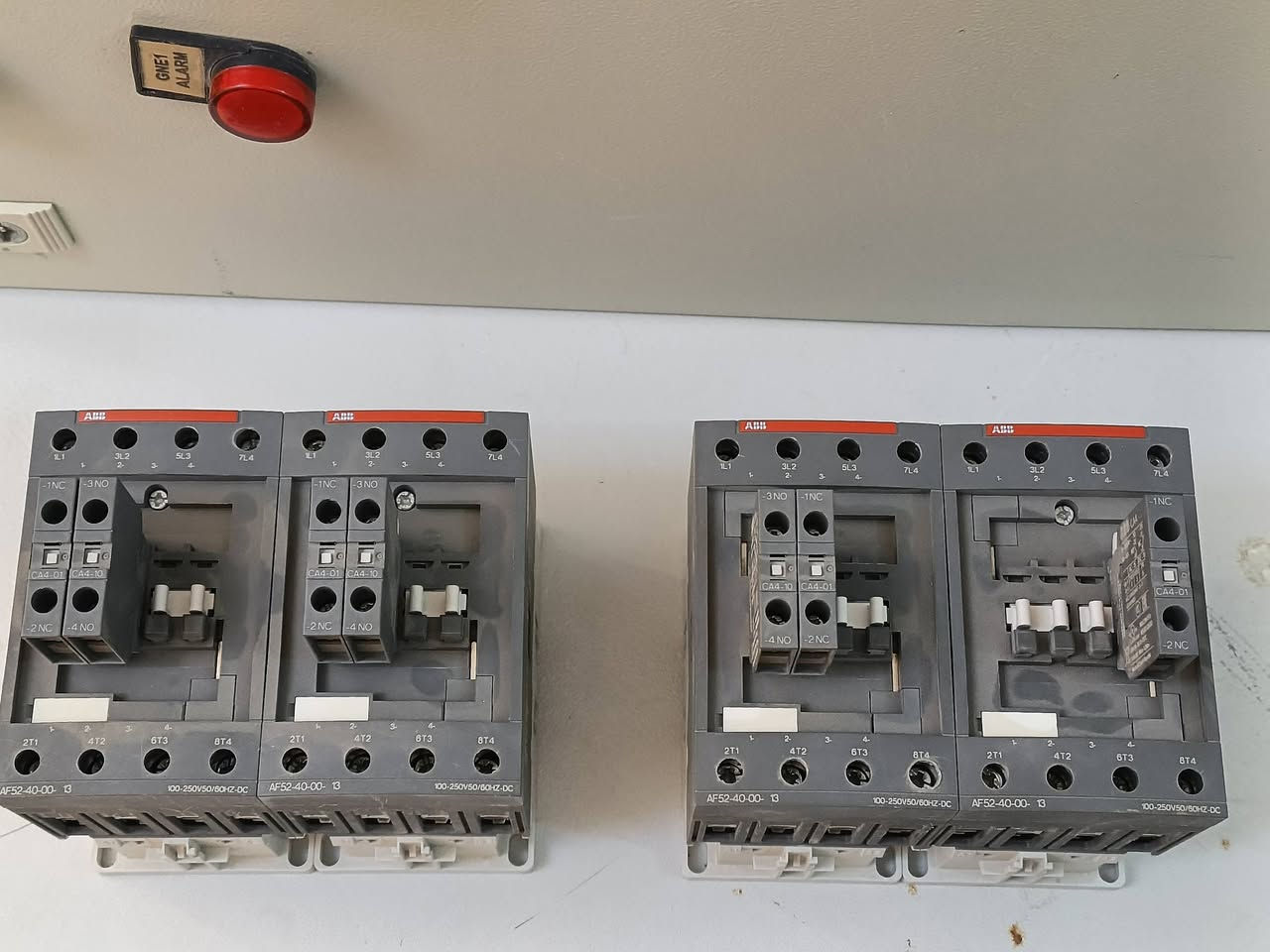 كوندكدر ABB لوك نضاف كلش عدد 4  متغير مو ثابت 105امبير متوفر توصيل جميع المحافظات
***********
