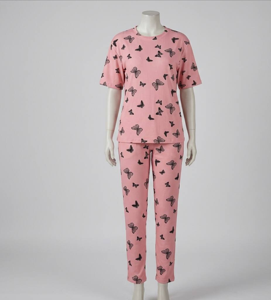 قناة التلي : https://t.me/sokarin21
تراك نسائي بناتي أنيق جدآ تصميم ناعم بنقشة الفراشات يضيف لمسة أنثوية جذابة نوع القماش: فانيلة قطن ليكرا مطاط مريح وخفيف على الجسم فصال مرتب وبجودة عالية عالفحص القياسات M.L.XL.XXL
السعر 15 الف وتوصيل مجاني


**إذا كنت صاحب هذا الإعلان وتريد حذفه لأي سبب، رجاءا أرسل رسالة إلى الدعم الفني**