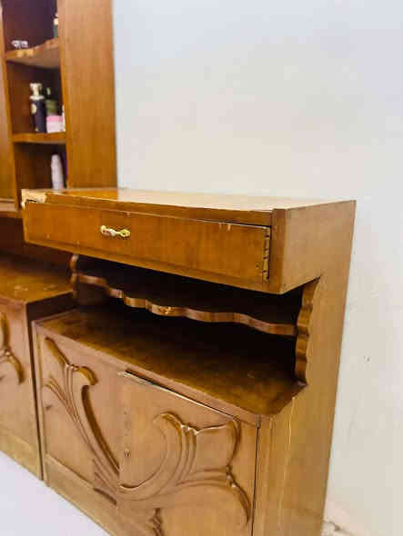 توجد غرفه نوم السعر ٥٠٠ بيها مجال وعنوان طارميه الاستفسار ***********
