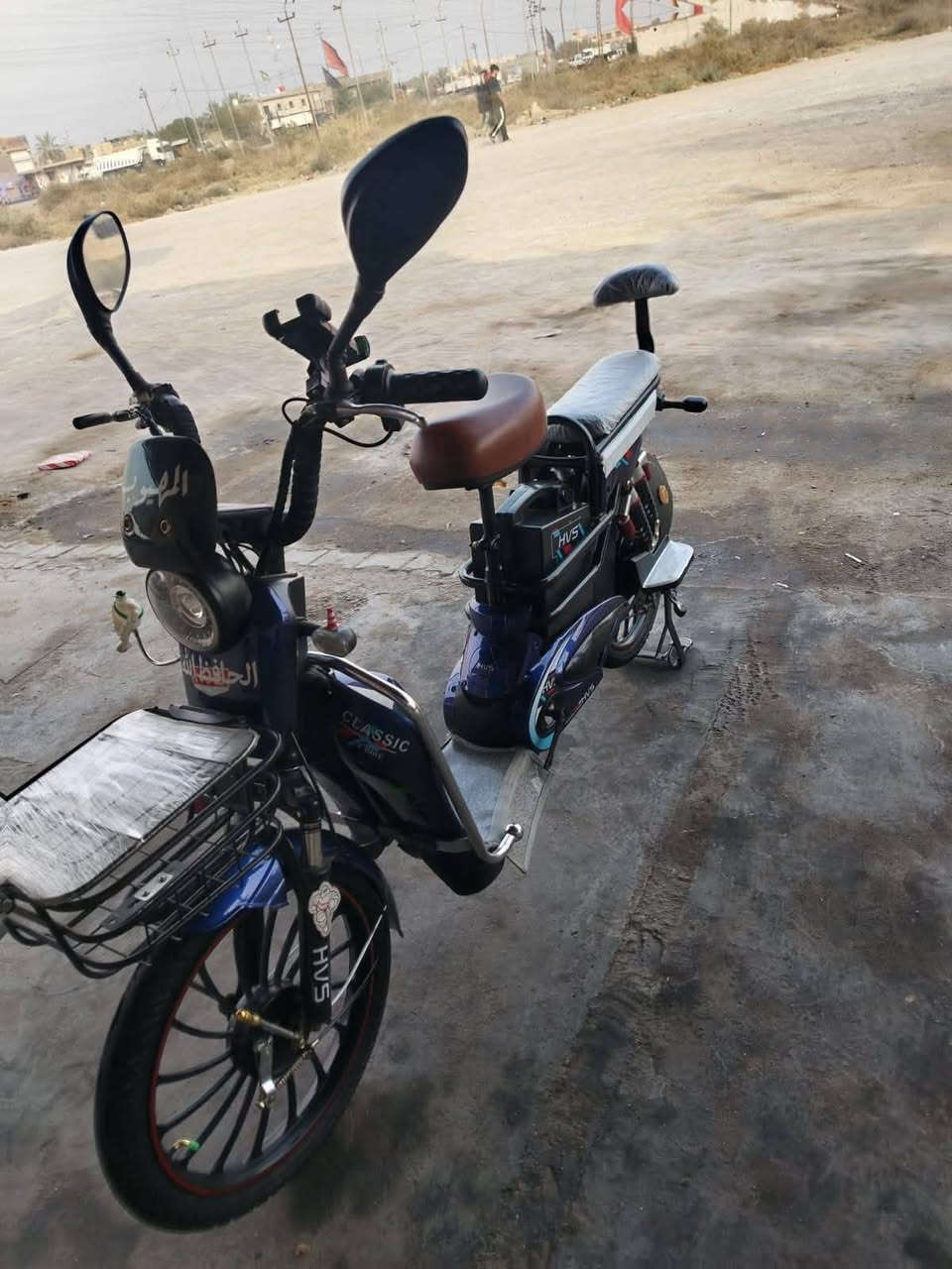 " السلام عليكم✋ ....
*للبيع دراجه شحن🏍️
#السـعـــر_400, إلف💸
•للأتصال على رقم الهاتف 📲...
•
• 👈🏻👈🏻  [[   - *********** -  ]]  👉🏻👉🏻
•
ـــــــــــــــــــــ ــــــــــــــــ ـ ـــــــــــــــــ ـــــــــــــــــــــ
*نوع الدراجه «Classic» 
*الدراجه نظيف ماكوو هيج نظافه
*مرتبه الدراجه فوول من الاخير
*الدراجه جديده مماشيه

*البطاريه - 60V
*الملف   -1000W

-بيهه هواي مواصفات💯
_سويج🗝️
-بصمه
-مرايات
-اشاير
-بريكات
-هـورن
-4 نمــر
-5 بطاريات🔋
-سله اماميه
-مدوشمه 
-ضوء عالي 🔅
-شحن هاتف📞
-دبلات شغاله

🔹 باقي التفاصيل اتصل إعلاه 👆👆  ...
 #العنــــــــــــــــوان_البصـــــــــــرة ✔️
-------
للإعلانات :- Centers Qasim  ✅
---------------------
