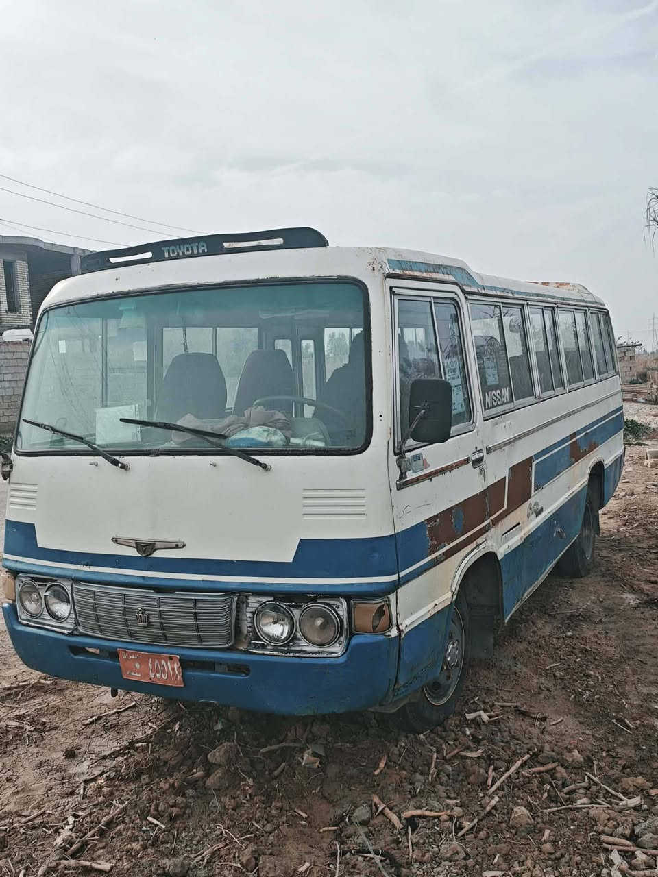 ياالله السلام عليكم ورحمت الله وبركاتو 
كوستر موديل 82
رقم بغداد كير ومحرك وكسن خير من الله
تايرات  خير من الله
داخل نضيف كهربائيات خير من الله
السعر 40 ورقة وبيهة مجال بيك خير ودلل
المكان ديالئ خان بني سعد
التصال ع رقمام
***********
***********
