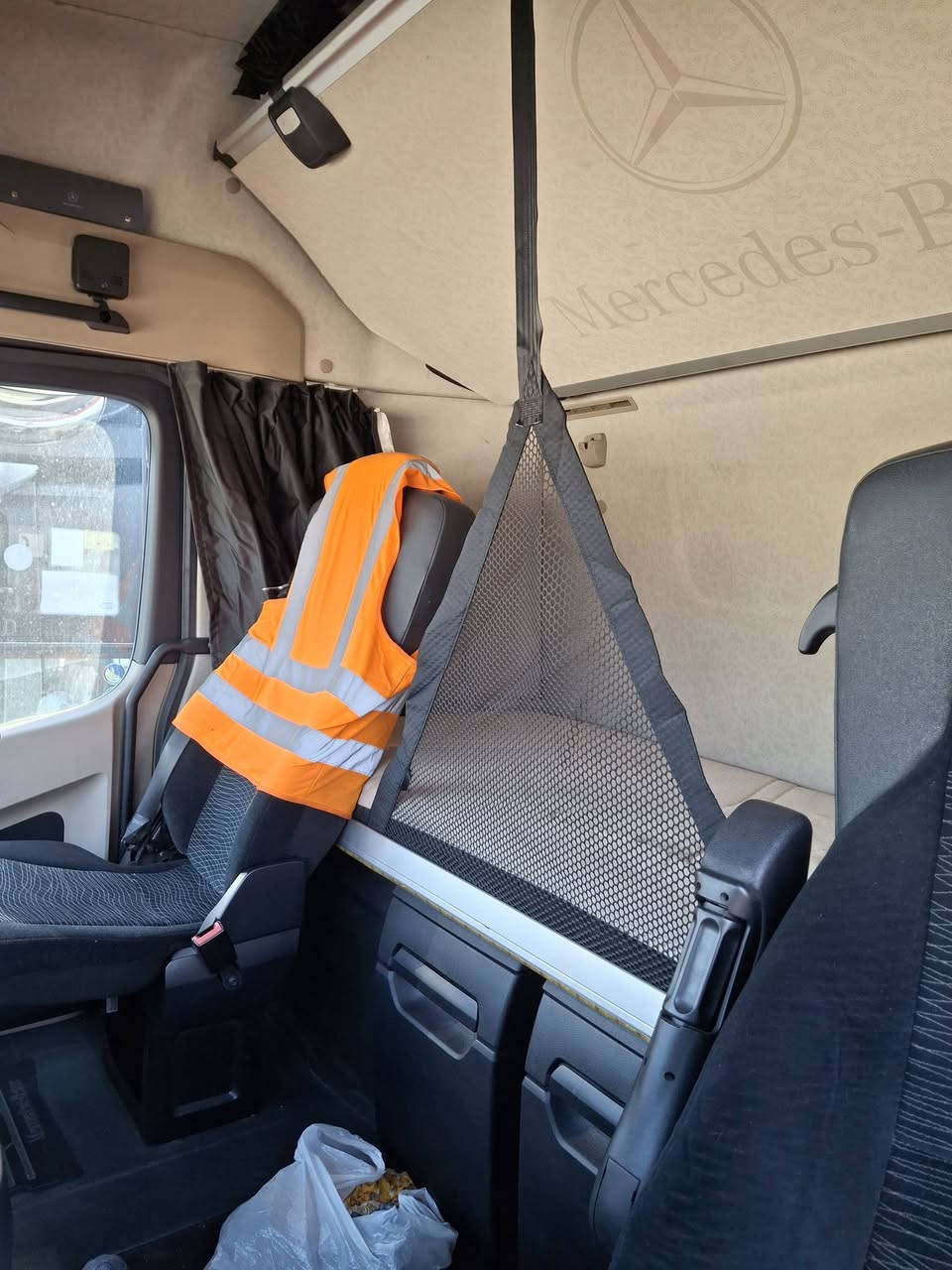 للبيع اكتروز وحش ٢٠١٨ ٢٥٤٨ كور عالي ٤٧١ كامره حساس رتايدر تبريد خزن ماشيه ٧٠٠  وجديده *********** *********** ***********
