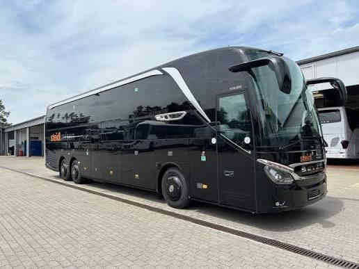 🌙✨ ┇ الــعُــمــرةُ الــمُــبــاركــة ┇
مع حملة انوار الكوفه
﴿ وَمَن تَعَظَّمْ شَعَائِرَ اللَّهِ فَإِنَّهَا مِن تَقْوَى الْقُلُوبِ ﴾
انطلقوا معنا في رحلة طاعةٍ وخشوع…
مِن جوار رسول الله ﷺ إلى بيت الله الحرام،
لِتنالوا بركات العمرة وروحانيّتها.
🕌 ┇ الــبــرنــامــج الــبــري ┇
• السعر: 700.000مع وجبات
• 3 أيام في المدينة المنوّرة
• 5 أيام في مكة المكرّمة
✈️ ┇ الــبــرنــامــج الــجــوي ┇
• السعر: 1،200.000مع وجبات
• 3 أيام في المدينة
• 8 أيام في مكة
💎 ┇ مــمــيــزاتــنــا ┇
• الأطفال مجاناً
• سكن قريب من المسجد النبوي والحرم المكي
✨عرض خاص وحصري ✨
كل عائلة 5 نفرات موبايل🎁 مجاني مع خدمة انترنيت مجاني🕋
🌸 ┇ لأهــل الـمـحـافـظـات ┇
مبيت مجاني في النجف الأشرف قرب مرقد أمير المؤمنين (ع)
والانطلاق من جواره إلى جوار نبي الرحمة صلى للحجز 👇🏻
***********
