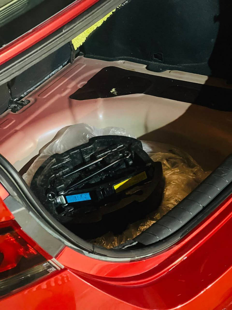 اكسنت 22 وارد امريكي مكاني بصره كفاله ماعده ضربه امريكه *********** سعر 120 وبيها مجال Singapore
