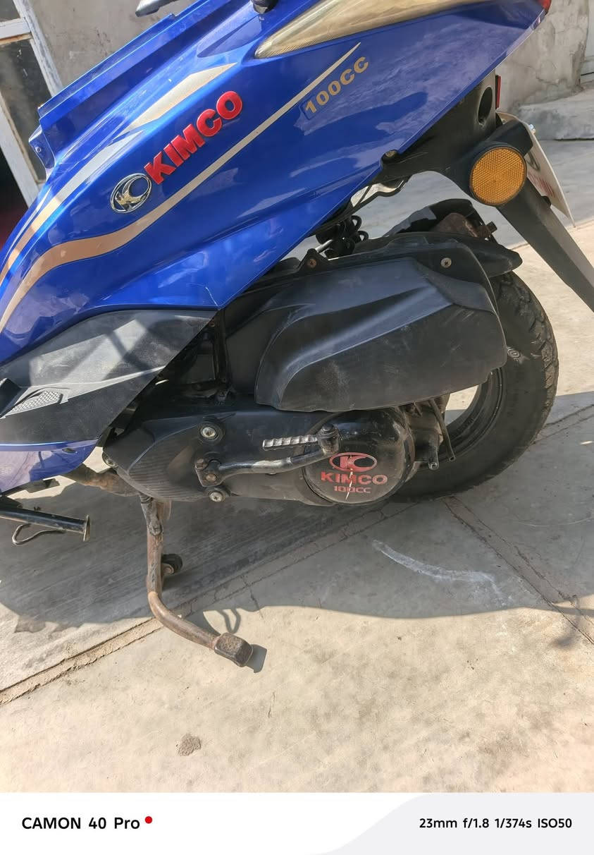 السلام عليكم دراجة للبيع موديل 25 ناعمة امتياز اوراق استنساخ 4 كير اراوس بسيفان 5 كير او اي موديل محرك 125 مامفتوح. مكان النجف. ***********.📞
