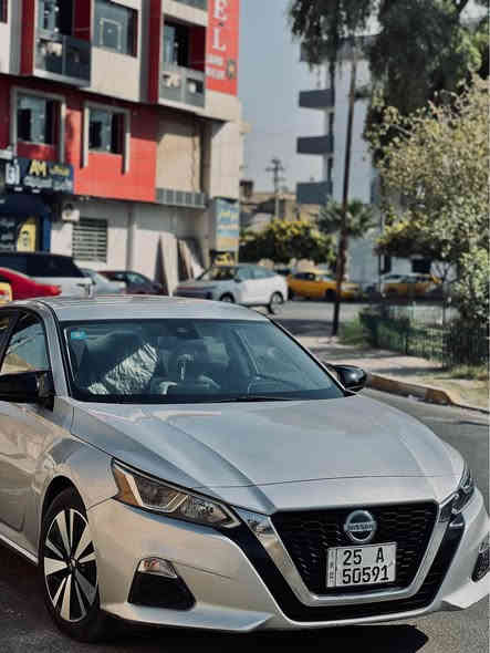 سلام عليكم نيسان التيما 2019 
رقم الشاصي (‏1n4bl4bvxkn308613)
ماشية 75 مايل 
رقم كركوك شبه مميز ب اسمي مشروع وطني هزة وسنوية ورقم كله جديد ومقدم كوبون بنزين
موصفات السياره (ويل كروم فتح بيبان صندوق بصمه تشغيل عن بعد شاشة كار بلي كاميرا خلفية تحكم ستيرن طرفين ) السيارة جاهزه من كلشي مابيها نقص ابد مسوي ادامة كامله ( دهن گير جديد بلكات جدد شركة تنظيف نوزلات دهن محرك جديد اصلي يعني عليها سيرفس كامل كامل ميحتاجلها صرف دينار ) حادث السيارة 3 قطع خلفية وشويه بيها دواخل وباب السكن الخلفي صبغ  السياره بدون ايرباك بجمها كبس سعر 129 وبيها مجال للشراي *********** كاتب تفاصيلها كامل الشراي يخابر اخوان كركوك
