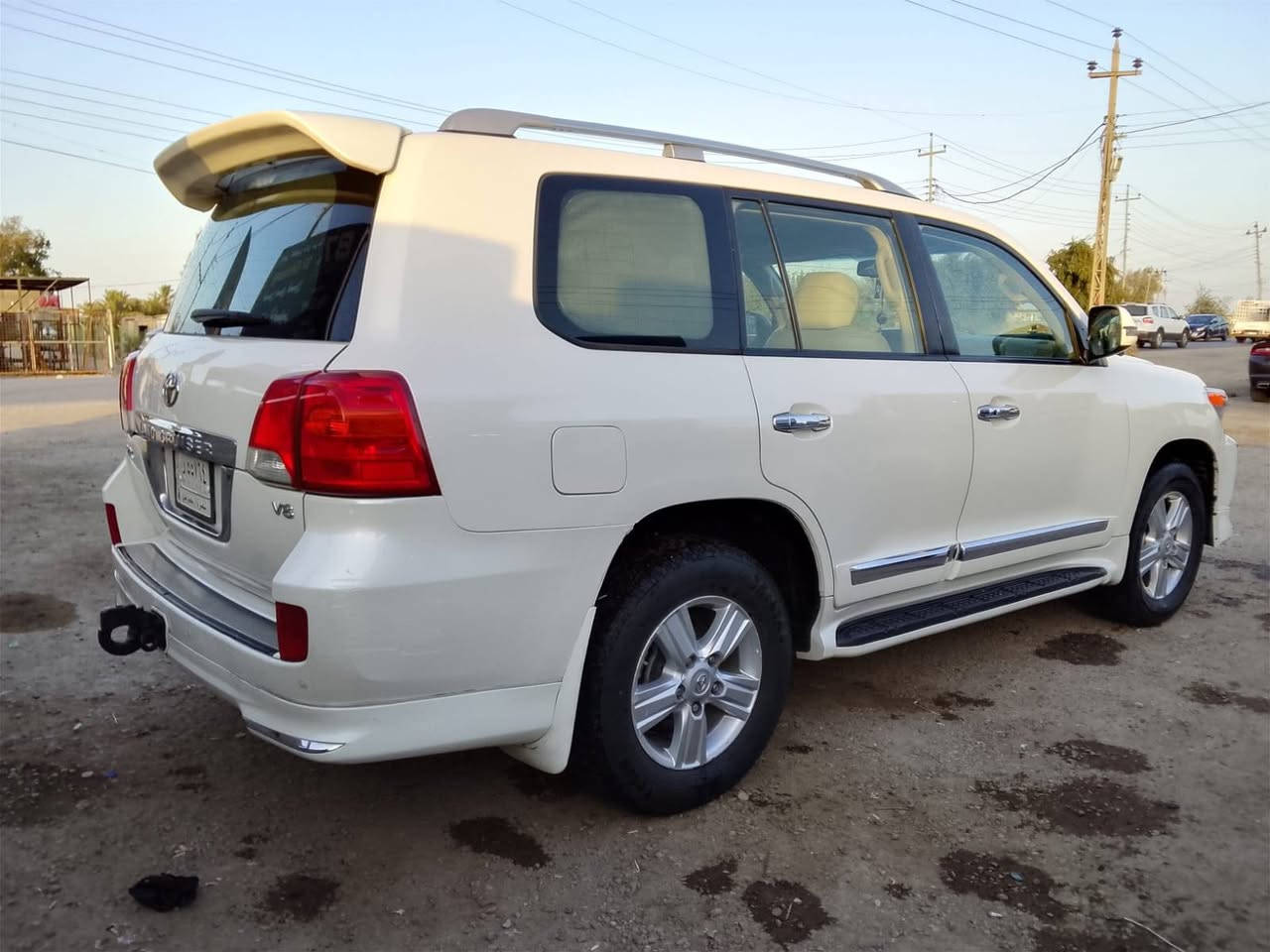 لاندكروز جكسارة خليجي رقم بصرة
موديل 2013
 مكفولة فقط بارد بخشم الجاملغ جهة السائق
فول مواصفات فتحة سقف
مكان السياره ذي قار سوق الشيوخ 
للأستفسار *********** سوق الشيوخ, ذي قار
