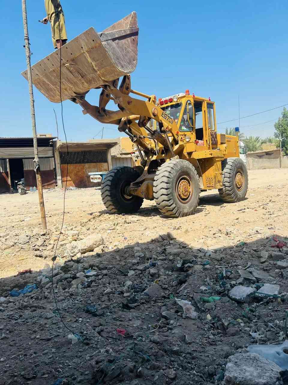سلام عليكم شفل كاوسكي بي 86جاهزه للعمل المكان بغداد العبيدي ‭0770 465 4793‬
