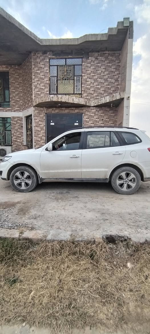 سنتافي 12 فول مواصفات بغداد بسمي محرك كير اكسل مكفول بيه صبغ جاملغ امامي وخلفي للاستفسار *********** /***********
