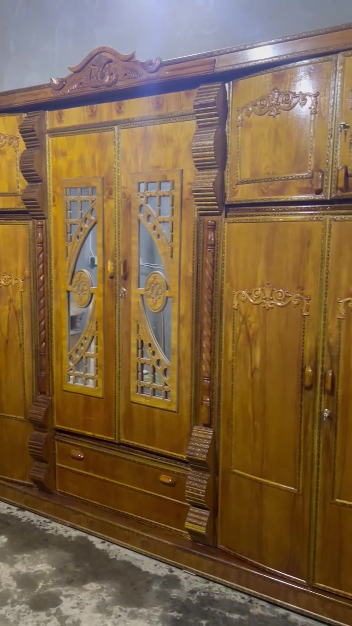 سلام عليكم غرفه نجاره صاج مستخدمه نظيفه ام المسرح العنوان الحله ***********
