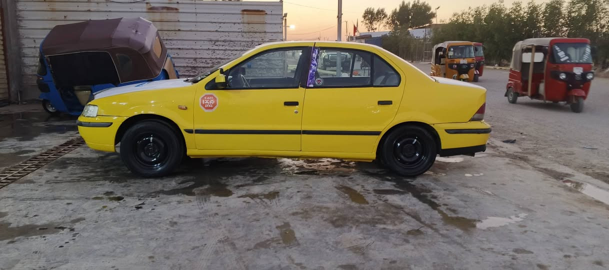 سمند موديل 2009 مصفر هيئه وغرامه
هزه ماصاقطه مكينه ستوني شادها وشديت وياها اكلج ايساكو 
صدر ممتاز كهربائيات كلها شغاله السعر 25 مكان السياره الشعب ‏‪***********‬‏
