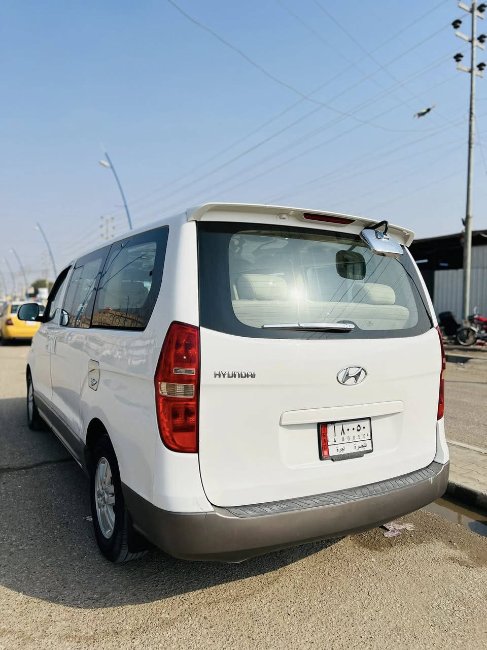 السلام عليكم ستاركس 19 مفتوح مكينه مستحقه رقم بصره سنويه 29 مكان العماره السعر 235 وبيه مجال ***********
