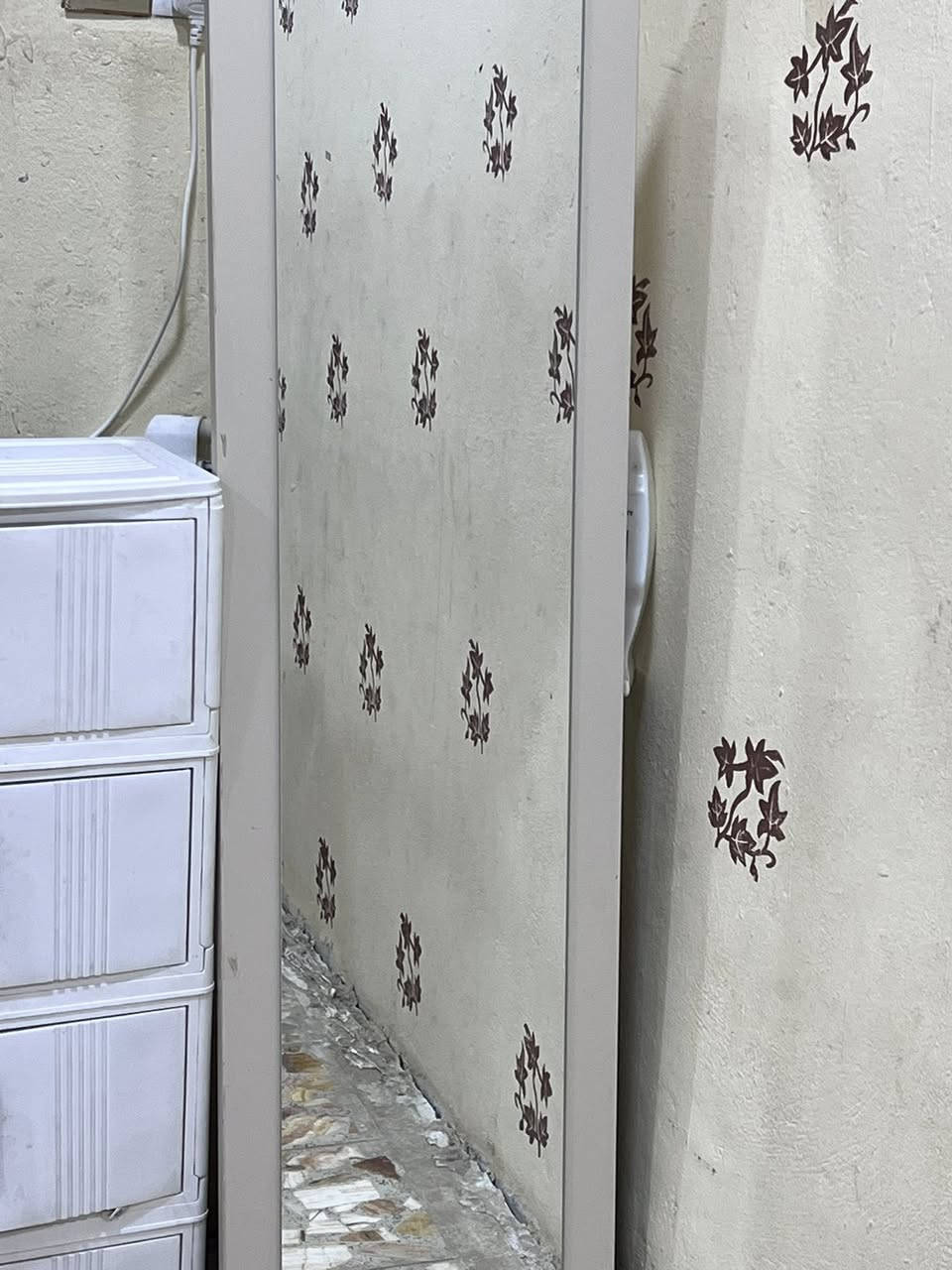 سلام عليكم عندي هاي غرفه تركيه للبيع مبيها اي ضرر بس اريد ابيعها لين نريد نعدل لغرفه الي يريدها يدخلي خاص علمود لمعلومات اكثر


**إذا كنت صاحب هذا الإعلان وتريد حذفه لأي سبب، رجاءا أرسل رسالة إلى الدعم الفني**