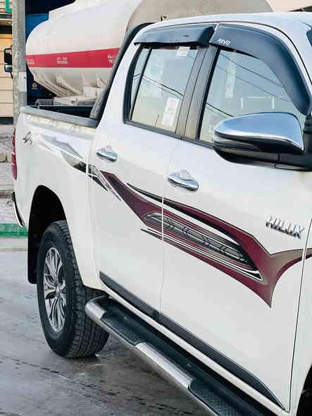 هايلوكس 2018 دبل اكسل  بانزين كلش جديدة
كير عادي دبل اكسل
رقم أربيل جديد سنوية الى ٢٠٢٨ 
بدون صبغ مكفوله
تحكمات ستيرن جهتين
شاشة و كاميرة و حساس 
طخم تاير جديد 
مكاني واسط العزيزيه السعر 259

رقــم صـاحـب ســيـاره
***********
