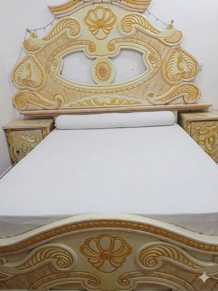 غرفة نوم مستخدمة
شوف العين جديدة 
سعر 700الف 
الاتصال *********** 
من رخصة الادمن
المكان الناصرية
