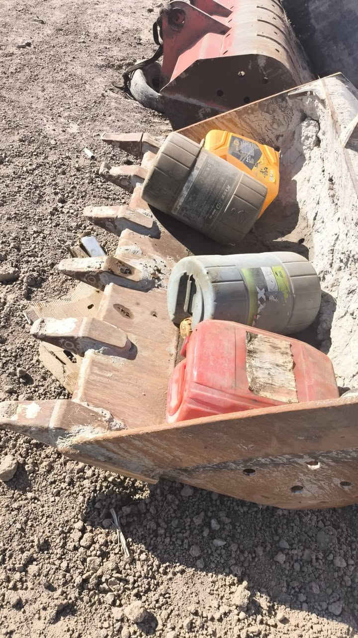 سلام عليكم للبيع كيلات تطهير عدد ثنين نضيفات بمعنه الكلمه
السعر مليون ونص 

الاستفسار ***********
