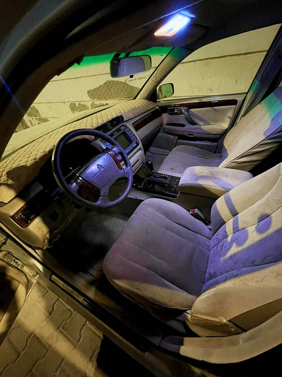 السلام عليكم
جنون ملكة أدوات متومه طبق الاصل 4 دكم مكينه دي فور كصه جنطه

السيارة جاهزه من كلشي السعر 40 بيها مجال 

الرقم *********** متوفر فقط واتساب و فيسبوك
