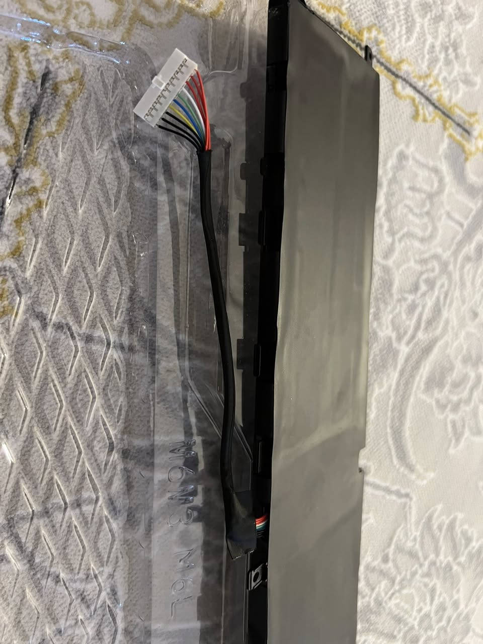 للبيع: بطارية لابتوب MSI أصلية (جديدة بالكرتون)
الموديل: BTY-M6L
توافق الأجهزة: تشتغل على لابتوبات MSI فئة GS60 Series والشاصي مالتها MS-16Q2.

البطارية جديدة تماماً وغير مستخدمة (New)،


**إذا كنت صاحب هذا الإعلان وتريد حذفه لأي سبب، رجاءا أرسل رسالة إلى الدعم الفني**