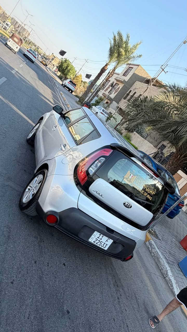كيا سول 2016 السعر 96 ورقه قفل قفل
سياره جديده وخير من الله بالخير عل يشتري بيها ٣ قطع صبغ بدون دواخل مكفوله كير مكينه حداديه تبريد كفاله 
داخل جديد رقم بغداد تحويل مباشر مكاني العامريه *********** بغداد, العراق
