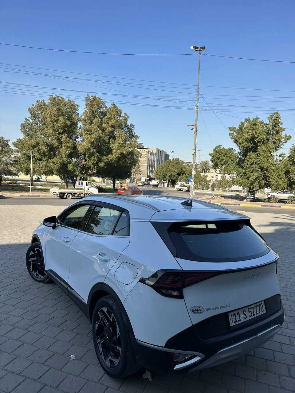 السلام عليكم
كيا سبورتج 2023
ضمان الدولية بعدها تحت الضمان
ماشيه 38 الف حقيقي على ايدي
رقم بغداد تحويل ثاني يوم
كفالة عامة من الضربة والصبغ والبارد
بصمه تشغيل
بصمه ابواب
تحكم ستيرن
شااشة متصل 
كامرة خلفية
حساس امامي 
حساس خلفي
كشنات جلد 
سايد بريك بصمة
وباقي المواصفات معروفة 
سعر السيارة 222 ورقة وبيها مجال بسيط
عنوان السياره بغداد شارع فلسطين
***********
