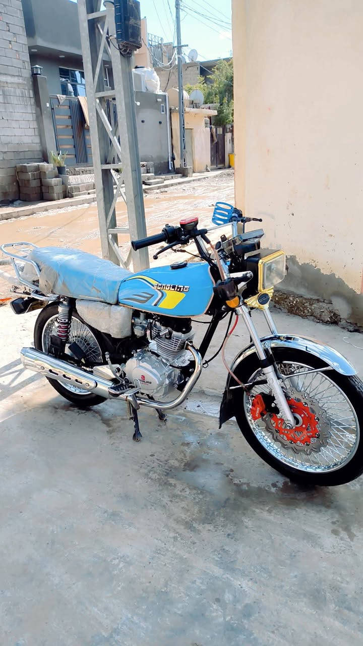 يالله سلام عليكم شباب دراجة تايكر للبيع موديل 2025 الدراجة خير من الله نضافة100/100محرك اسبانة ممدود علية اوراق كاملة السعر(675)وبيه مجال قليل مكاني ديالى بعقوبة بهرز مو شراي لا تعبتي فدوة اروحلك ***********
