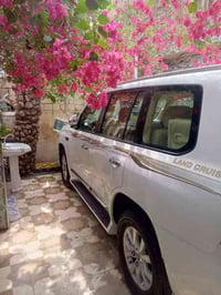 لاندكروز ساز مديل 2016 فول مواصفات مكفوله كفاله عامه  السياره خير من ا...