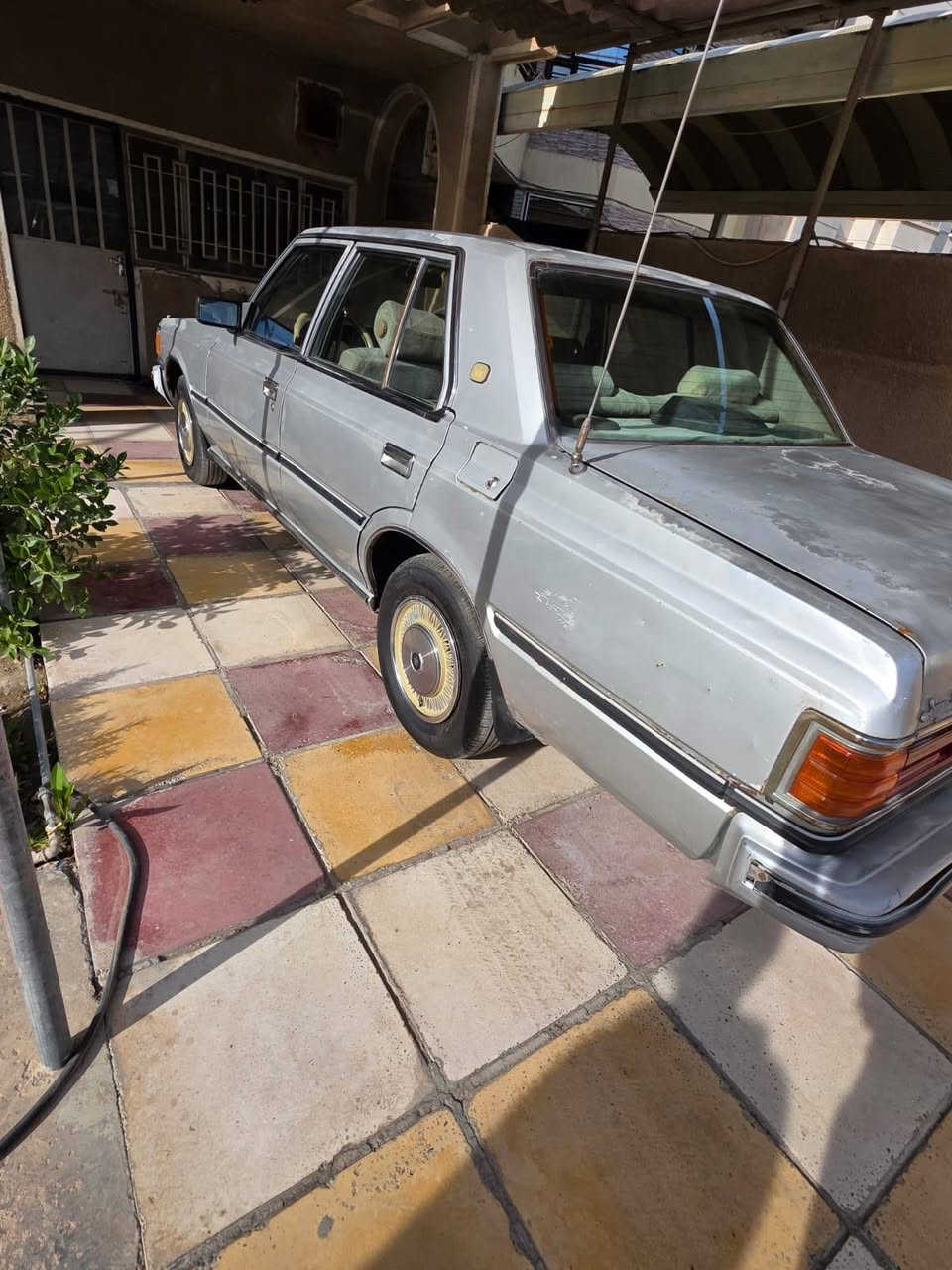 السلام عليكم
سوبر 1982

رقم نينوى

سيارة باسمي مشروع وطني تحويل ثاني يوم

كير ومحرك اكسل جعمقه صدر محوره بالكامل بطه

بدون صبغ على وضعها 

السعر 50 وبيها مجال بسيط

***********

مكان السيارة بغداد العامرية
