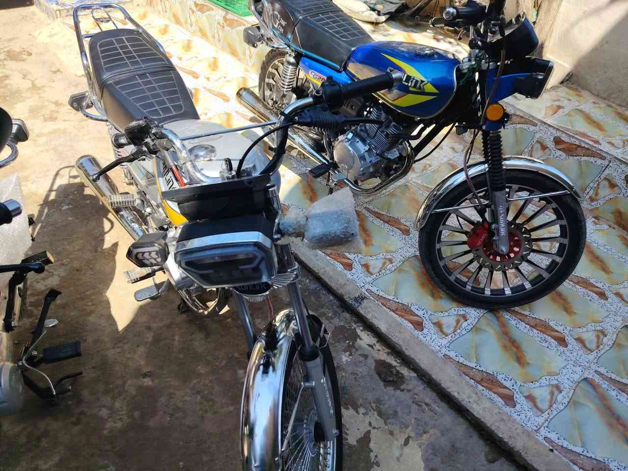 للبيع سفانه 25تايكر 25تاكير 4 سعار خاص ***********
