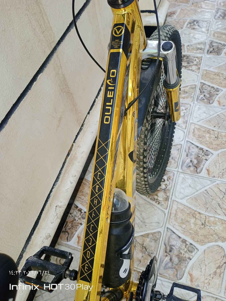 بيسكل جبلي للبيع السعر ١٤٠ جديد أسبوع من اخذته
سبب البيع لا يستطيع والدي سياقته للعلم حجم ٢٦
***********
