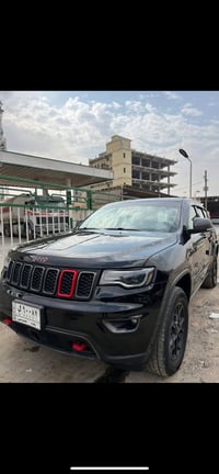 لبيع  jeep ترايل هوك الحادث البنيد فقط  ماشيه 100  السيارة حيل جديدة  ...