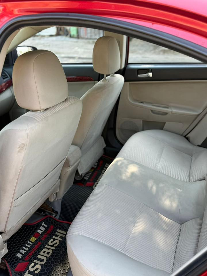 السلام عليكم..لانسر قرش 2016 خليجي بيه صبغ قطعتين ..مكينه ١٦٠٠ ...رقم بغداد باسمي.. ..شاشه...كاميرا..تحكم استيرن
سعرها 99 وبيه مجال ***********‬
