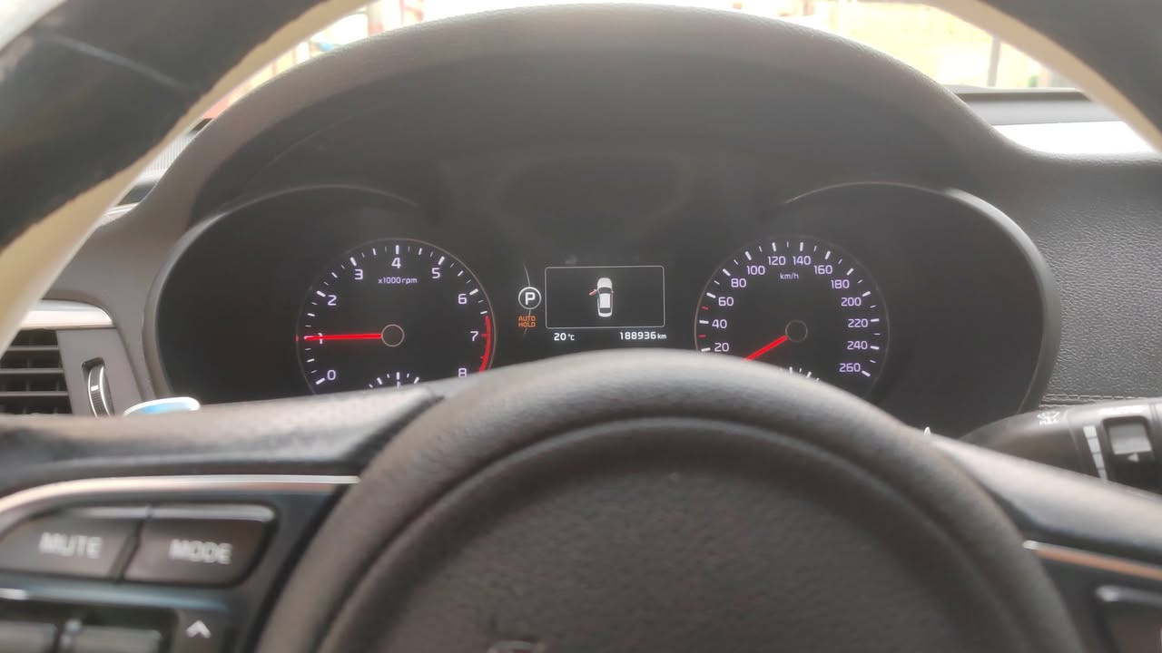 للبيع 
اوبتما 2016 خليجي

فئة جيتي لاين فول مواصفات 1/1

.بصمة تشغيل و بصمة ابواب 

.بنوراما

.خمسة كامرات جانبيه + إماميه + خلفيه 

.كشنات جلد لون ماروني 

.داخل احمر بلاد 

.كشنات كهرباء + تبريد تدفئه كل الكشنات 

.هندبريك بصمة 

.كشن خزن ميموري 

.رادارات بلمري

.تدفئه ستيرن 

.حساسات إماميه + خلفيه 

.اريل افتيشن 

.شحن لاسلكي 

.بردات خلفيه 

.شاشه عرض بلاديه 

.فول تحكم ستيرن + شفتات 

.زنون عالي ناصي 

.تبريد بيانو 

.ثلاث انضمة قيادة 

.محرك 2400

.تخم تايرات جديده

السياره بيها مواصفات هوايه 

السياره عليها أدامة كامله باتري جديد فيت بم جديد اويل بم خليجي المسعودي السياره جديده بمعنى الكلمة تجي وتشوفها سونارها موجود بالصور 

رقم بغداد جديد باسمي دولي هزه وسنويه جدد تحويل ثاني يوم

السعر 165 وبيها مجال 

مكان الديوانية 

***********
