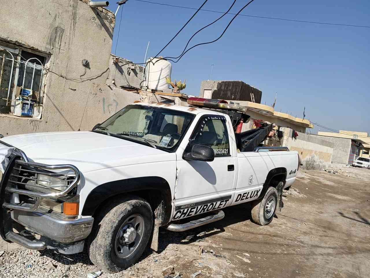 تحية طيبه بهباهان شوفرليت كرين
موديل 93  رقم واسط بسمي  تحويل مباشر 
كير ومكينه خير من الله كفاله 
كشرتها كلش حلوة تخبل. السيارة. بلصورة موحلوة عوزها غسله 
السيارة جاهزه من كلشي تخم تاير باتري كهربائيات  
السعر 50وبيها مجال للشراي يدلل  
عنواني كوت 
وهاذ رقمي  ‏‪***********‬‏
