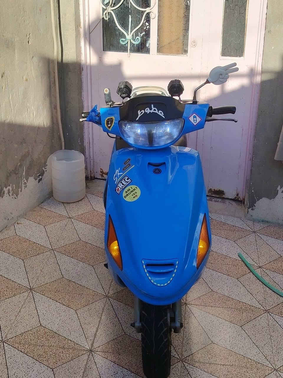 دراجة للبيع كلش نضيفه وماعايزه كلشي كلشي بيها شغال الي يريده يخابر
***********
